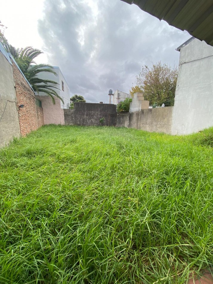 Casa 3 amb. en Ramos Mejia. Lote Propio! Oportunidad