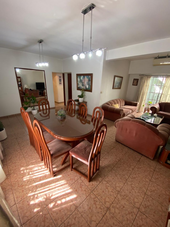 Casa en Lote Propio 5 ambientes OPORTUNIDAD