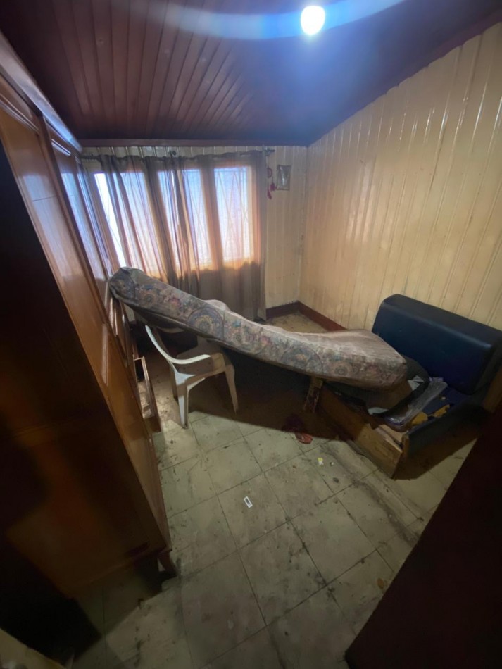 Venta Casa a demoler o refaccionar! Lomas Del Mirador