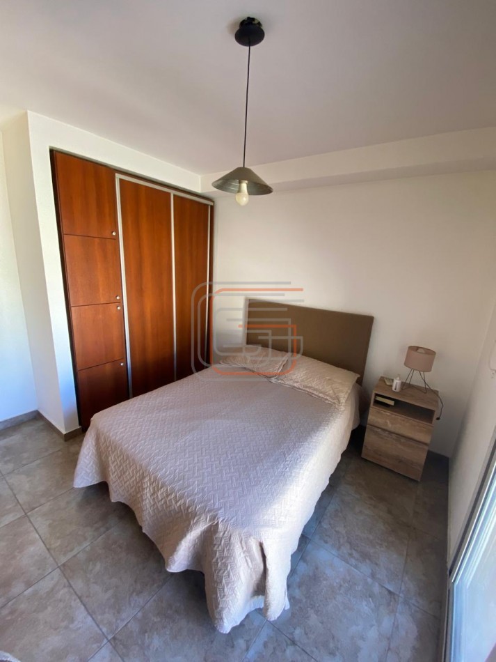 Excelente Dpto. 2 amb. c/balcon/lavadero - Como Nuevo